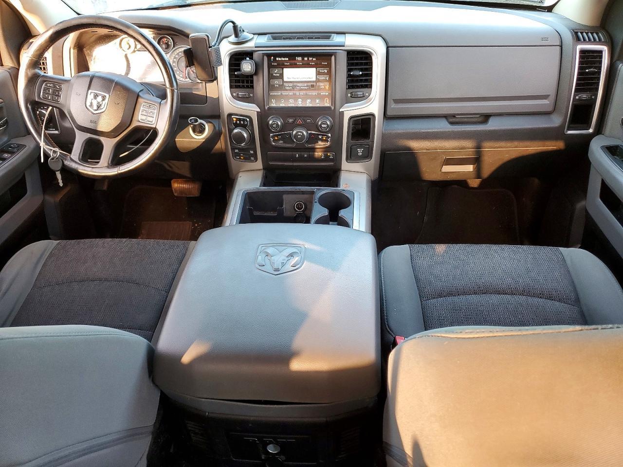 2014 Dodge RAM 1500 SLT