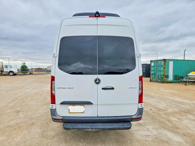 2022 Mercedes-Benz Sprinter 2500