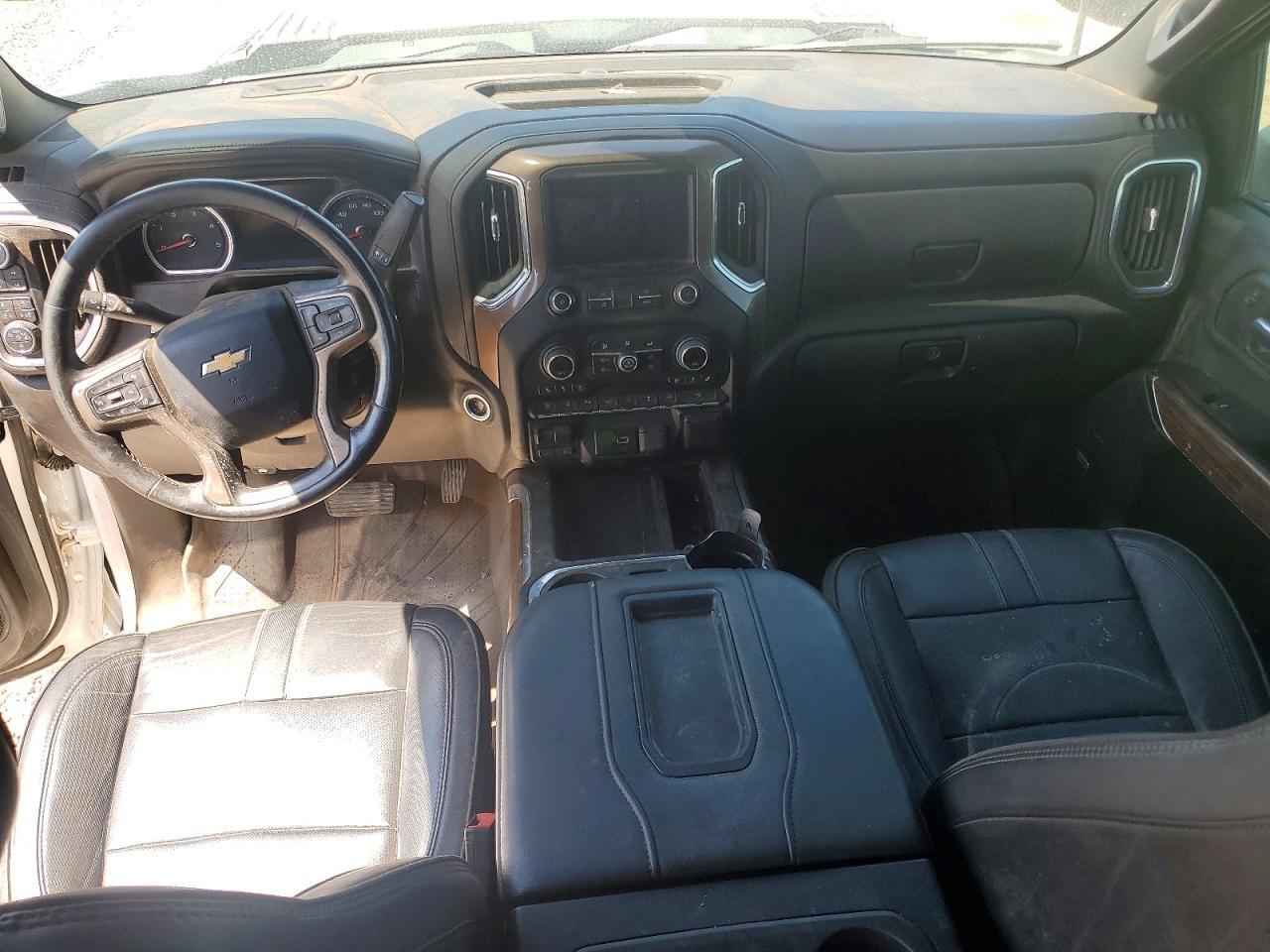 2022 Chevrolet Silverado K3500 High Country