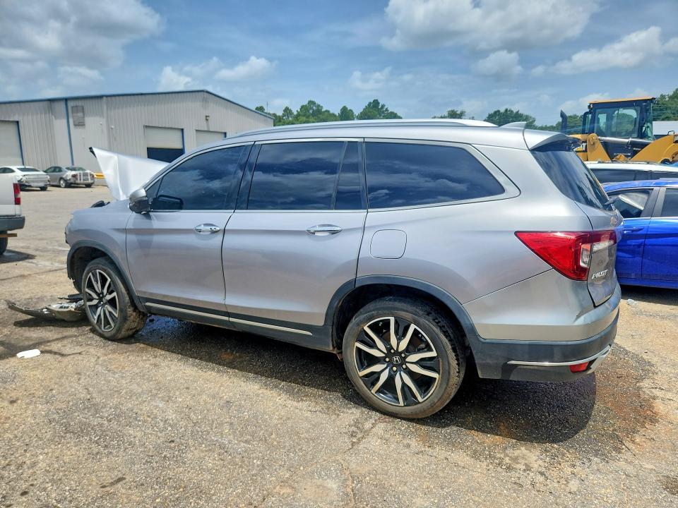 2022 Honda Pilot Touring