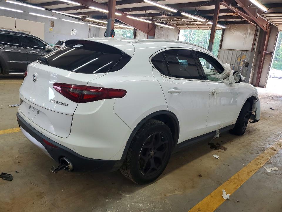 2019 Alfa Romeo Stelvio