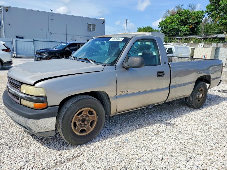 2000 Chevrolet Silverado C1500