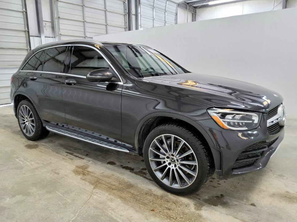 2021 Mercedes-Benz Glc 300
