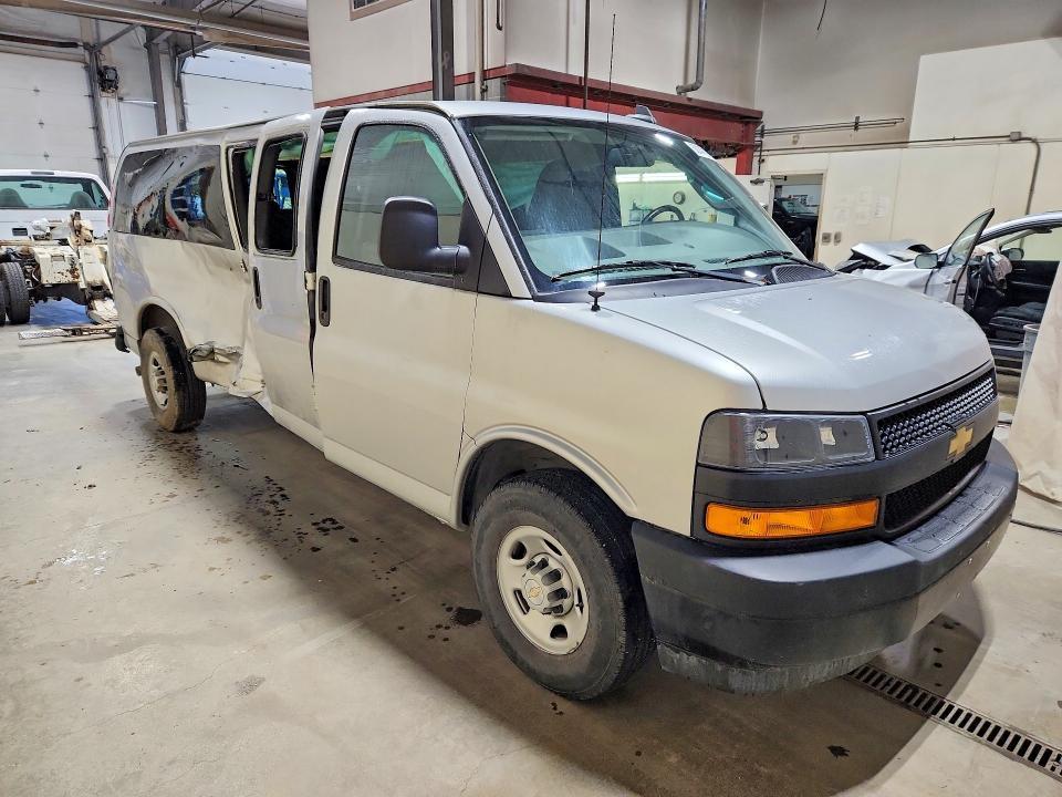 2023 Chevrolet Express G3500 LS