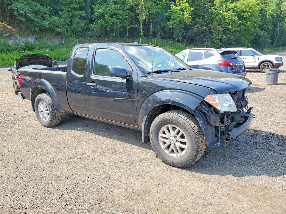 2016 Nissan Frontier sv V6