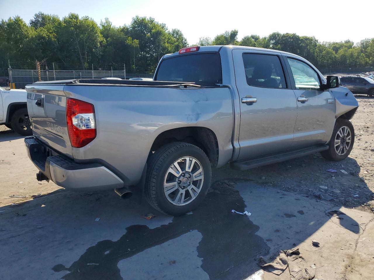 2015 Toyota Tundra Platinum