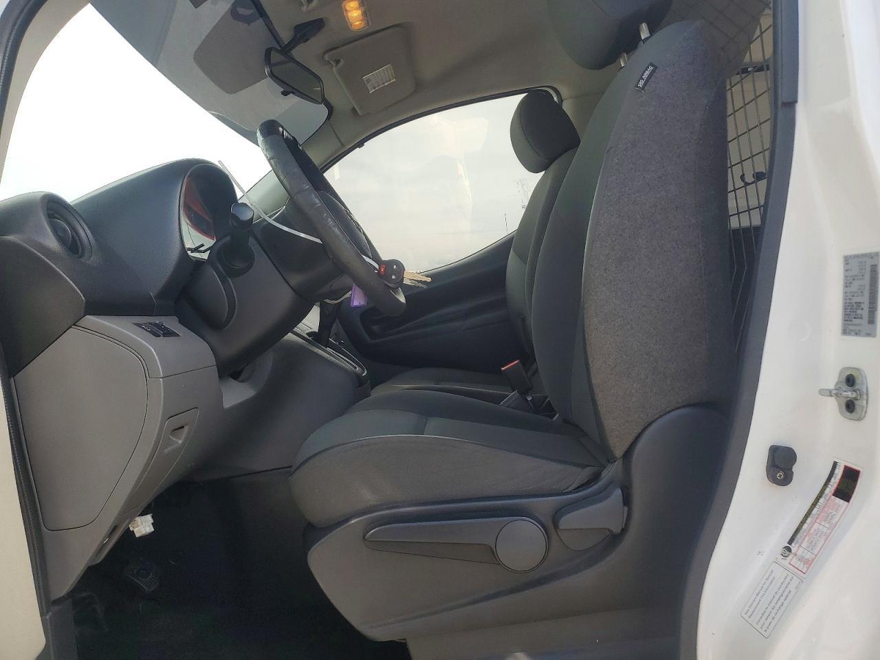 2017 Nissan NV200 Delivery Van