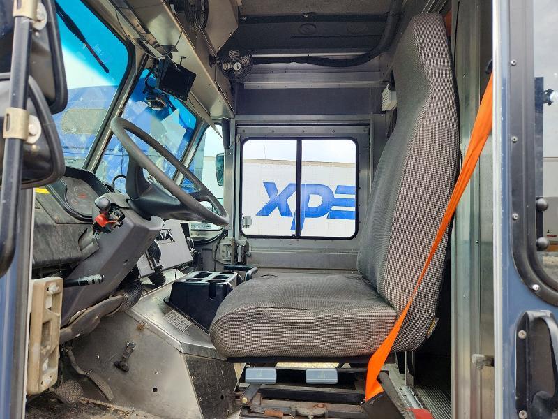 2021 Freightliner MT45G Chassis Delivery Truck