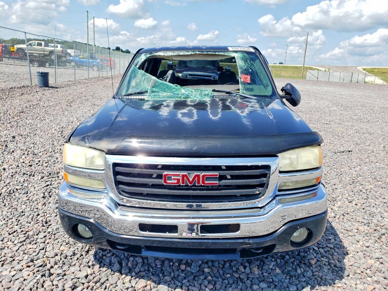 2004 GMC New Sierra K1500