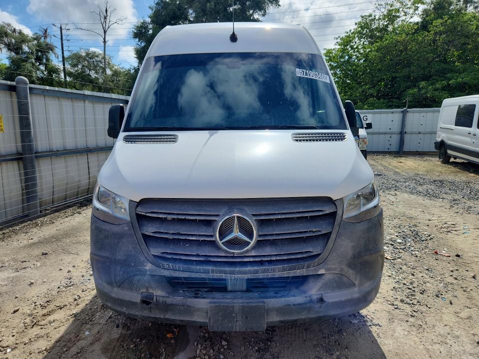 2022 Mercedes-Benz Sprinter 2500 Delivery van