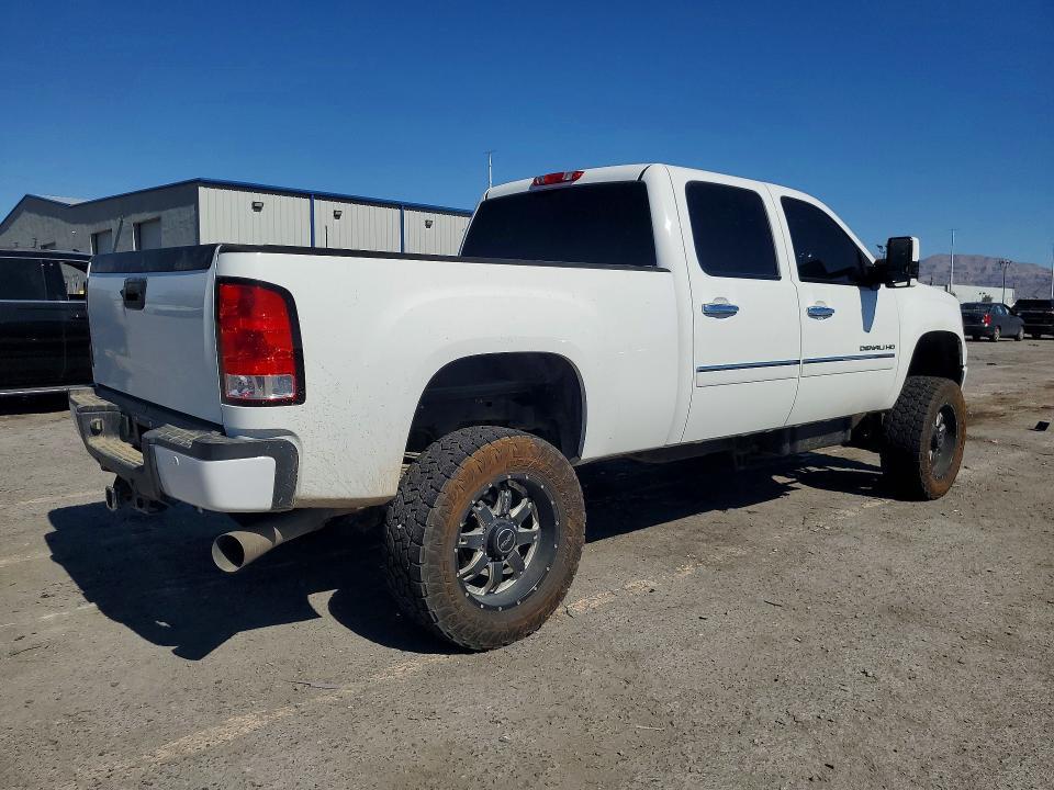 2012 GMC Sierra K3500 Denali