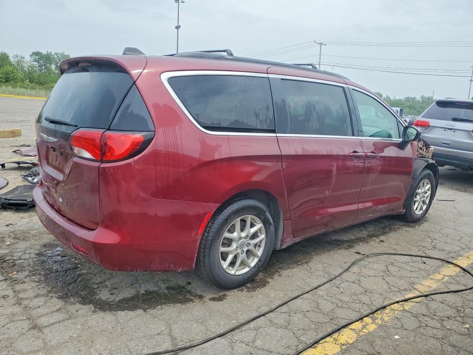 2021 Chrysler Voyager lxi