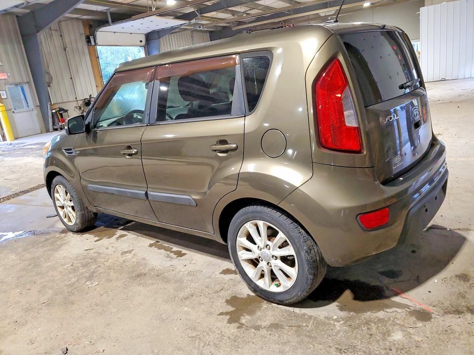 2012 KIA Soul +
