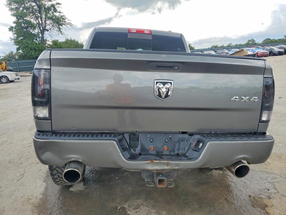 2012 Dodge RAM 1500 Sport