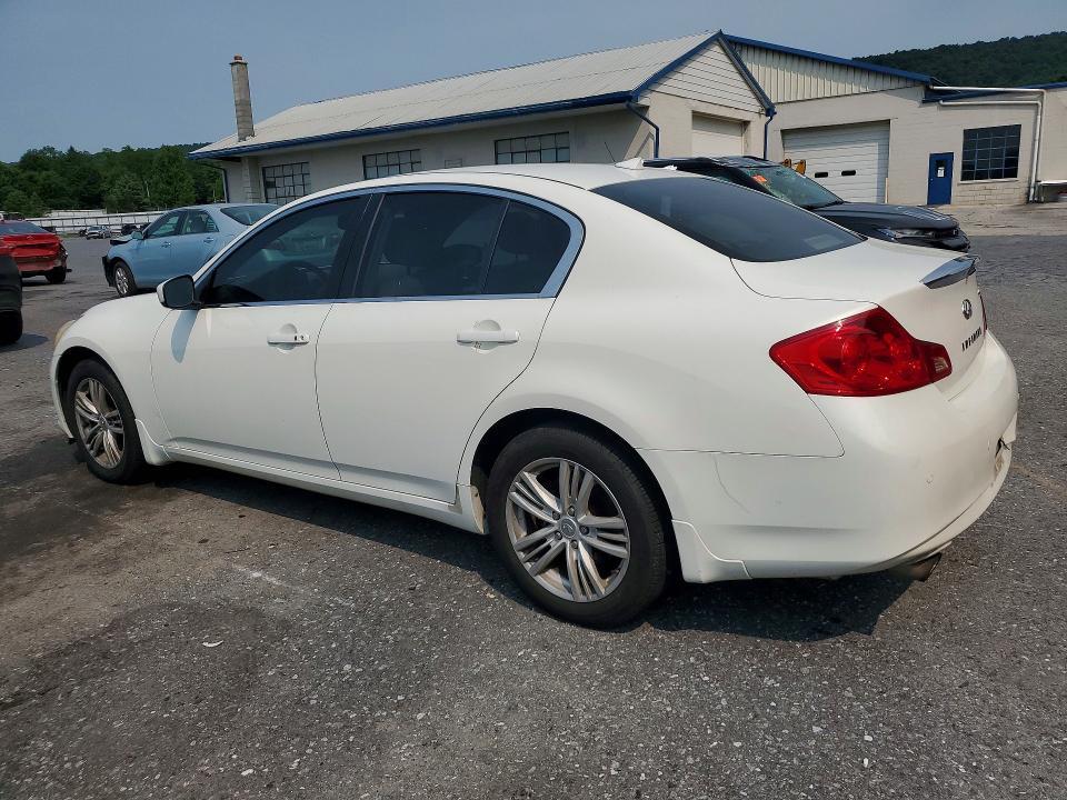 2011 Infiniti G37