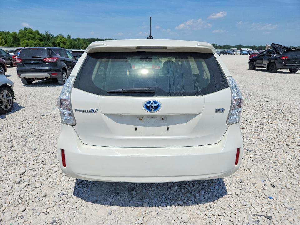 2014 Toyota Prius v Five