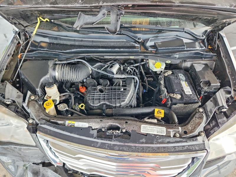 2014 Chrysler Town & Country Touring