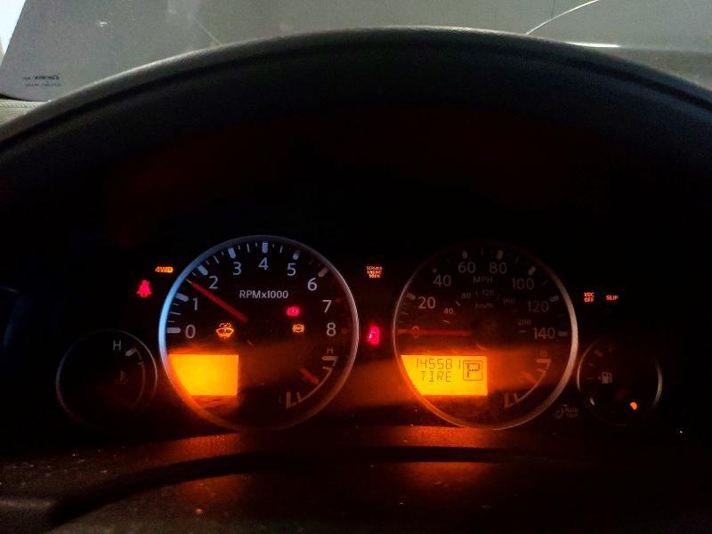 2011 Nissan Pathfinder s