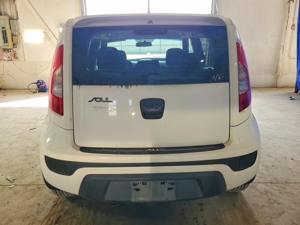 2012 KIA Soul +