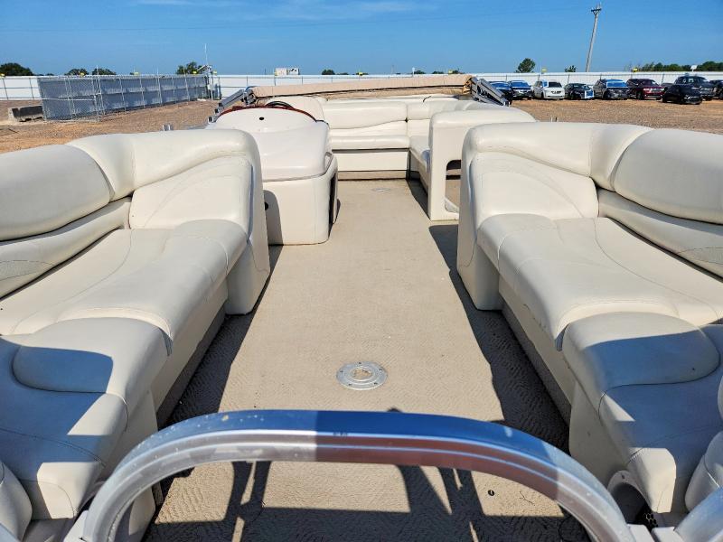 2006 Sun Tracker Boat Regency-pontoon Boat
