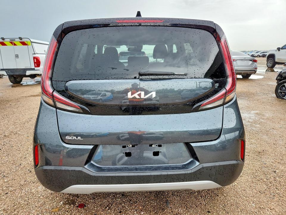 2025 KIA Soul lx
