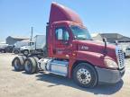 2011 Freightliner Cascadia Semi Truck