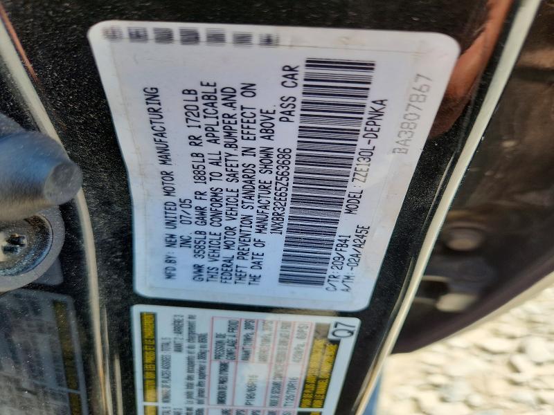 2005 Toyota Corolla le