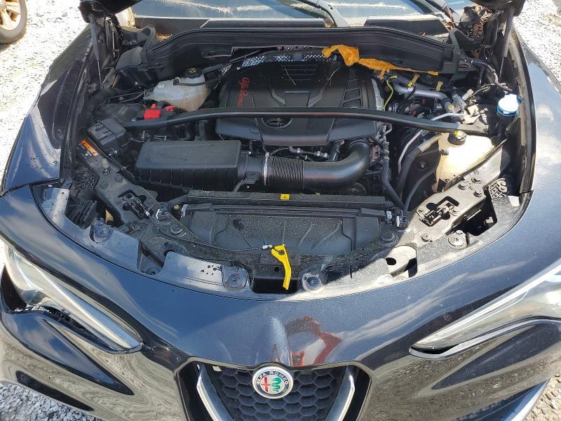 2018 Alfa Romeo Stelvio ti Sport