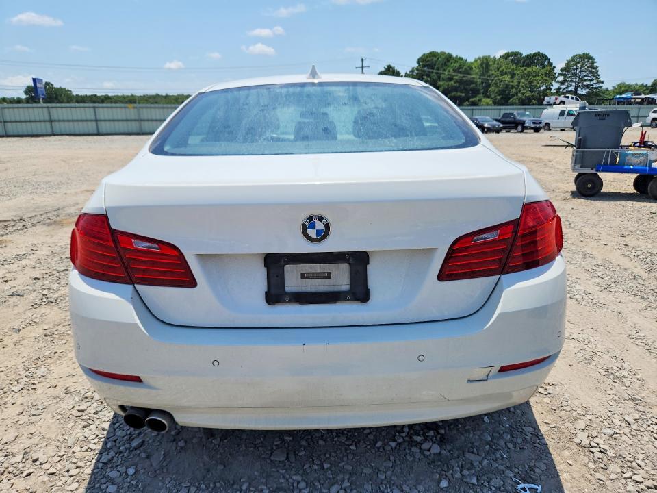 2016 BMW 528 i