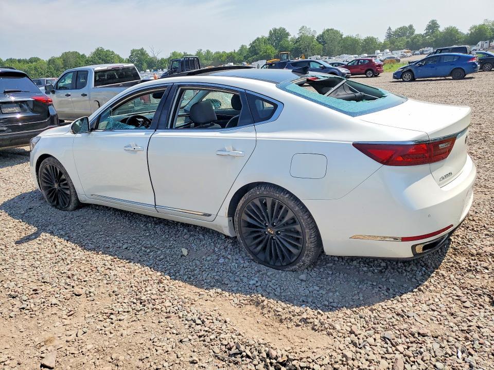 2017 KIA Cadenza Limited