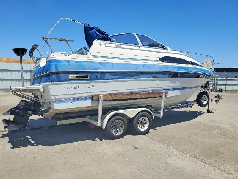 1987 Bayliner Boat