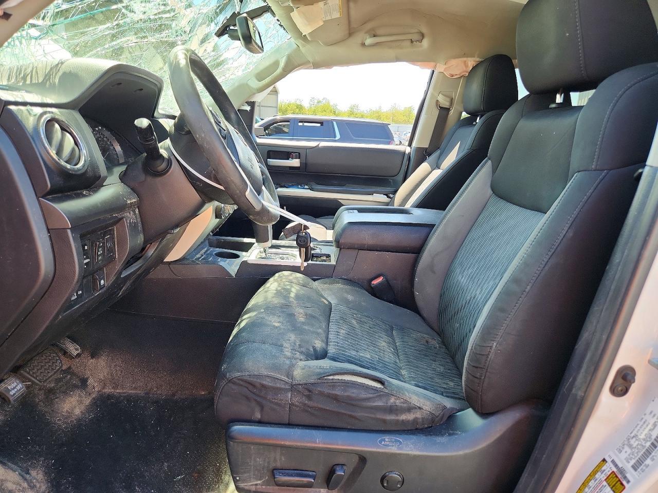 2015 Toyota Tundra SR5