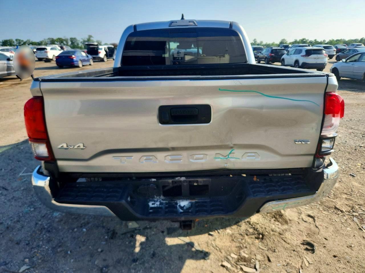2022 Toyota Tacoma SR5 V6