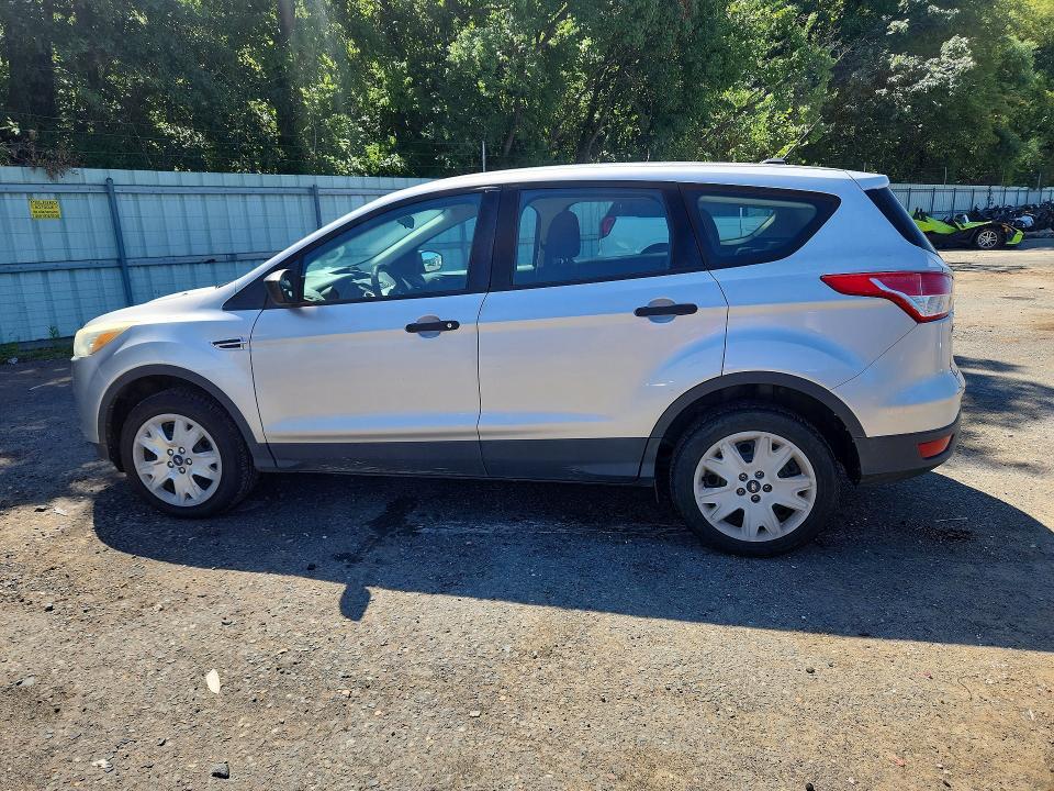2016 Ford Escape s