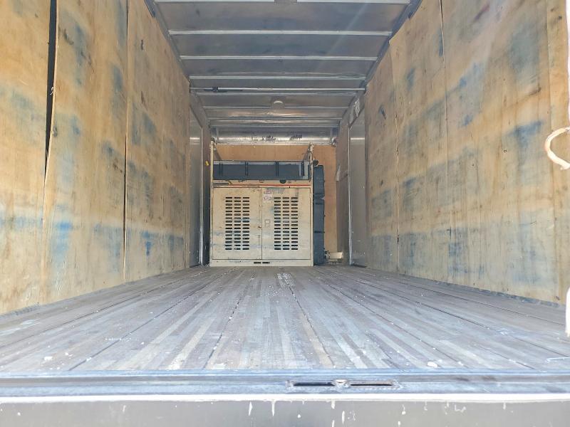 2014 Frht - Freightliner 2014 Freightliner Business Class M2 BOX Truck