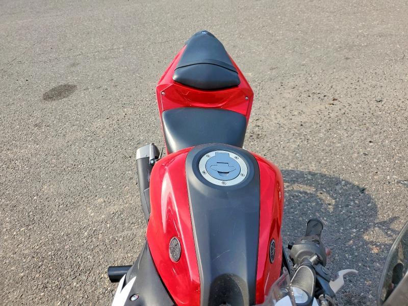 2015 Yamaha YZF-R3