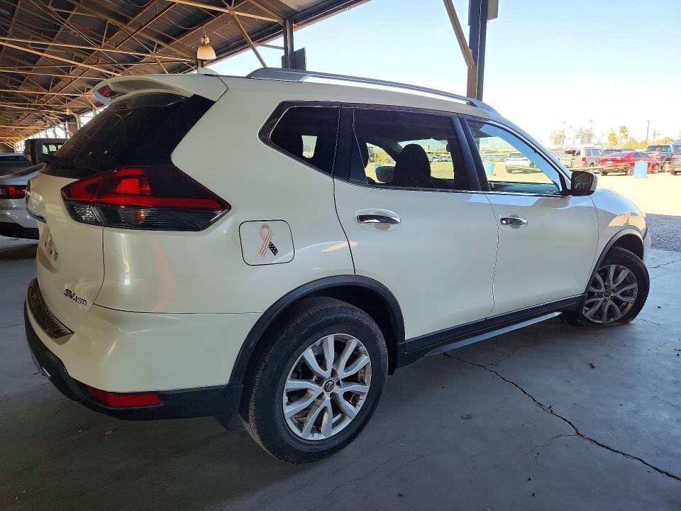 2018 Nissan Rogue sv