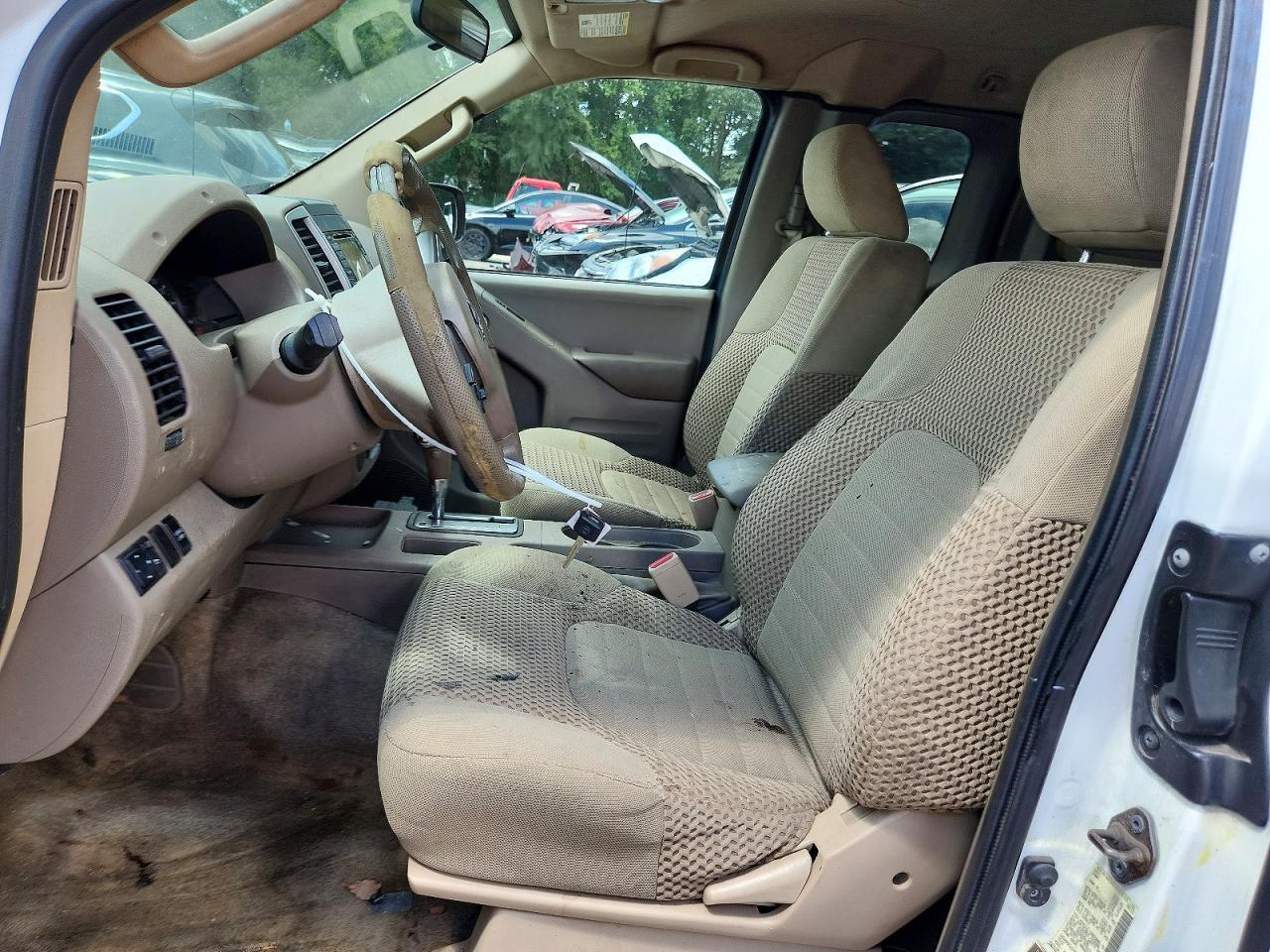 2015 Nissan Frontier SV V6