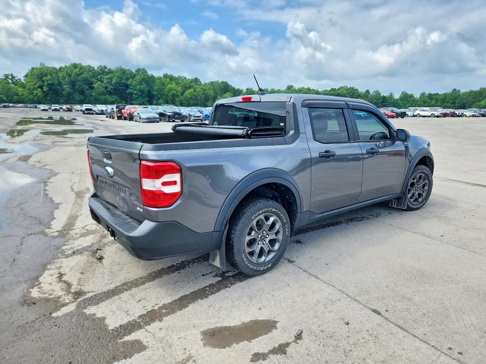 2022 Ford Maverick XL