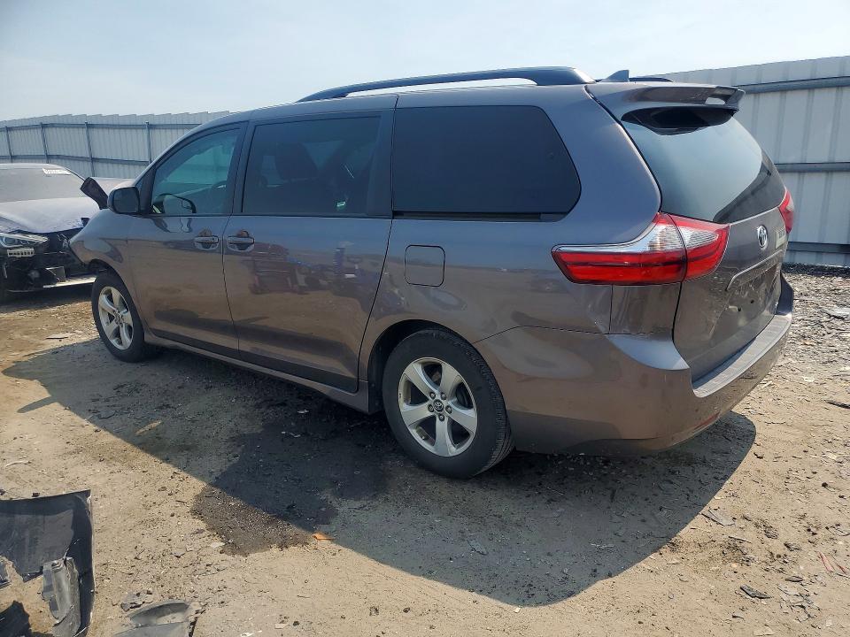 2020 Toyota Sienna le