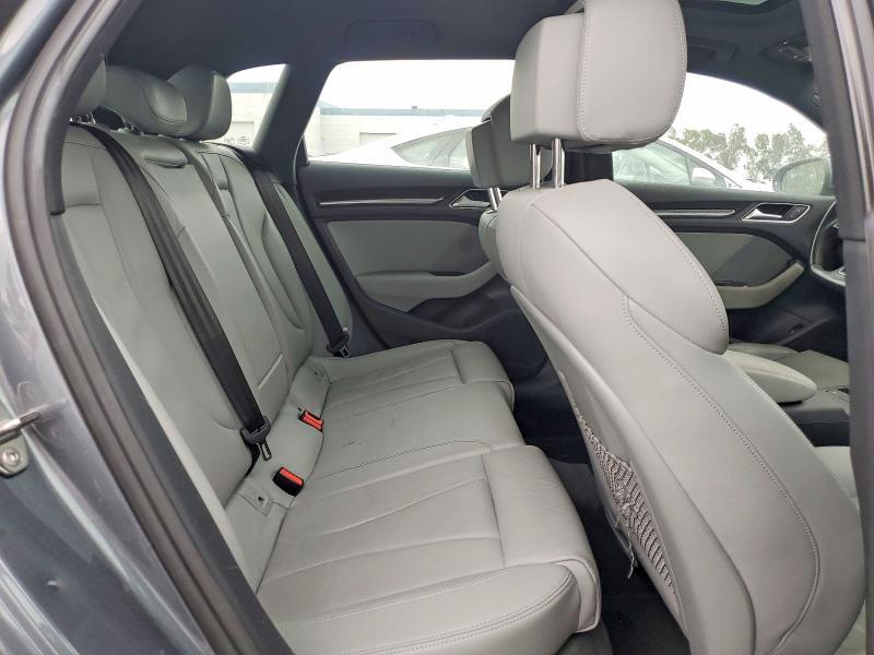 2017 Audi A3 E-tron Premium Plus