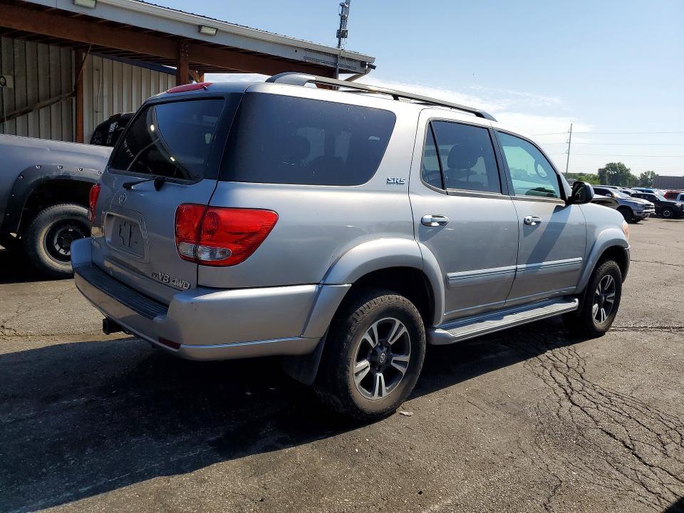 2005 Toyota Sequoia SR5