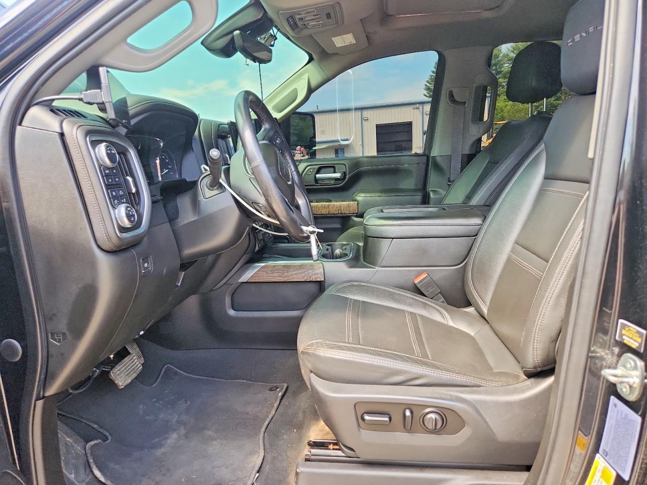 2021 GMC Sierra K2500 Denali