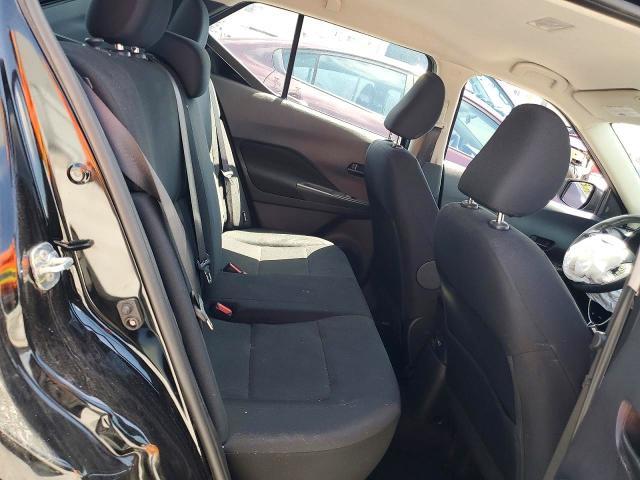 2023 Nissan Kicks s