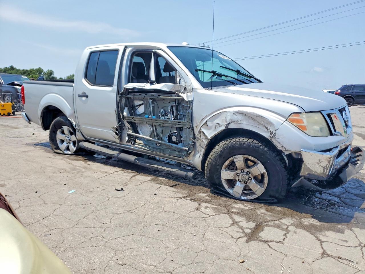 2011 Nissan Frontier S