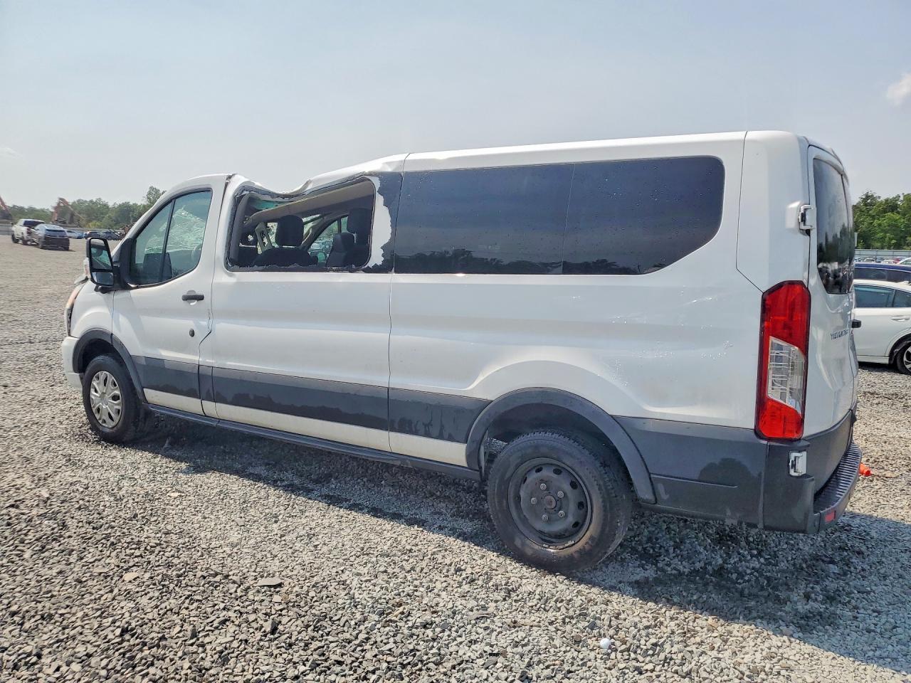 2022 Ford Transit T-350