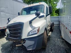 Freightliner Vehiculos salvage en venta: 2021 Freightliner Cascadia 126 Semi Truck