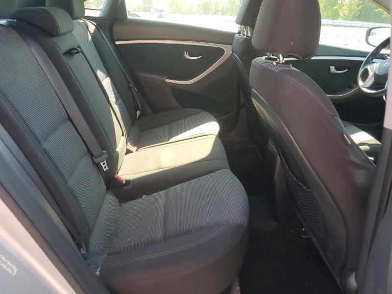 2015 Hyundai Elantra gt Base