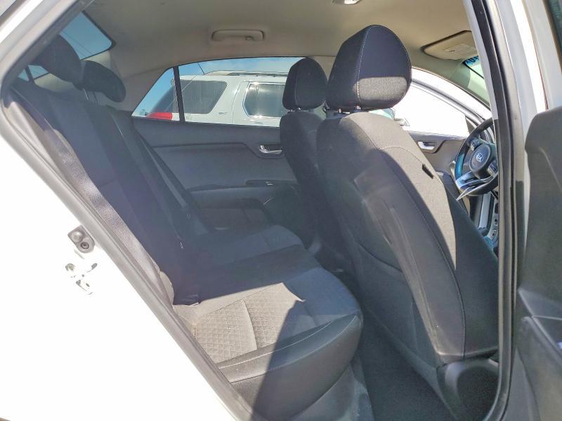 2019 KIA Rio s