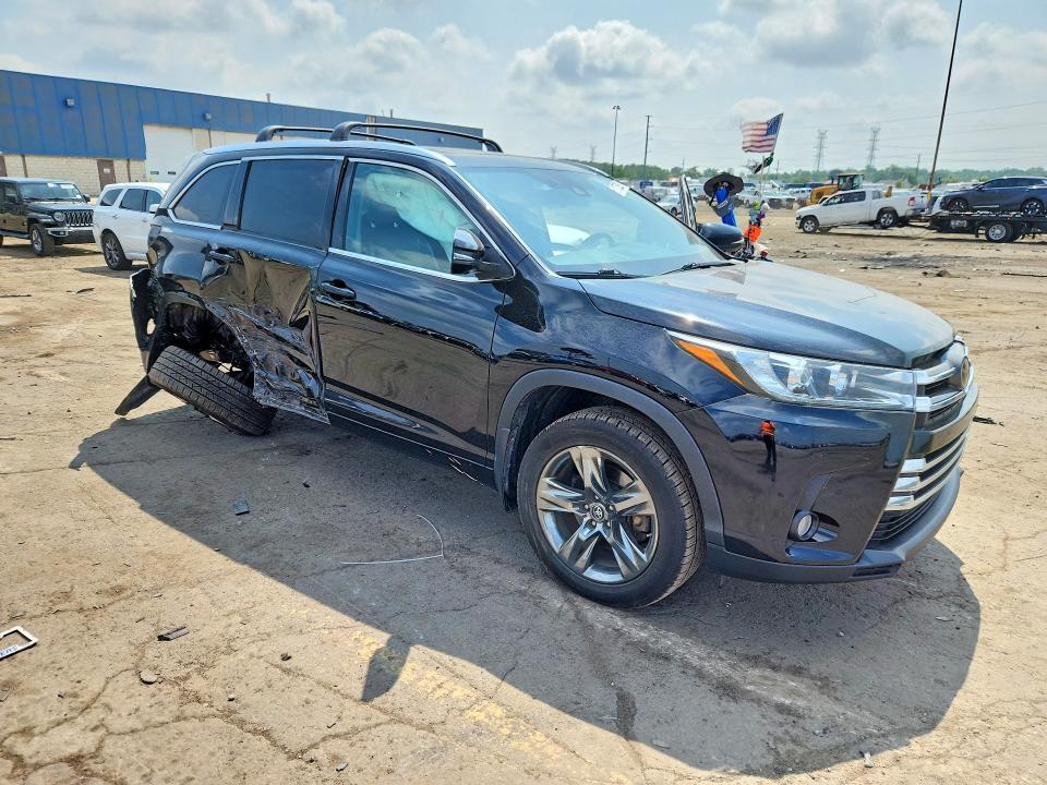 2018 Toyota Highlander Limited Platinum